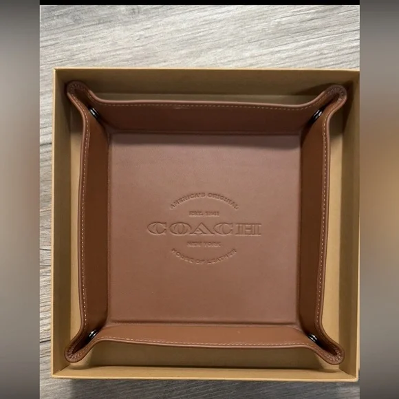 Coach New with Box Set Saddle Brown Leather Valet Trays - Picture 8 of 16